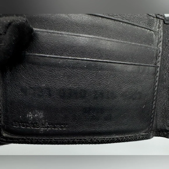 Men’s Wallet Bundle | Gucci, Burberry, Louis Vuitton and Tumi | Good Condition - Picture 4 of 13